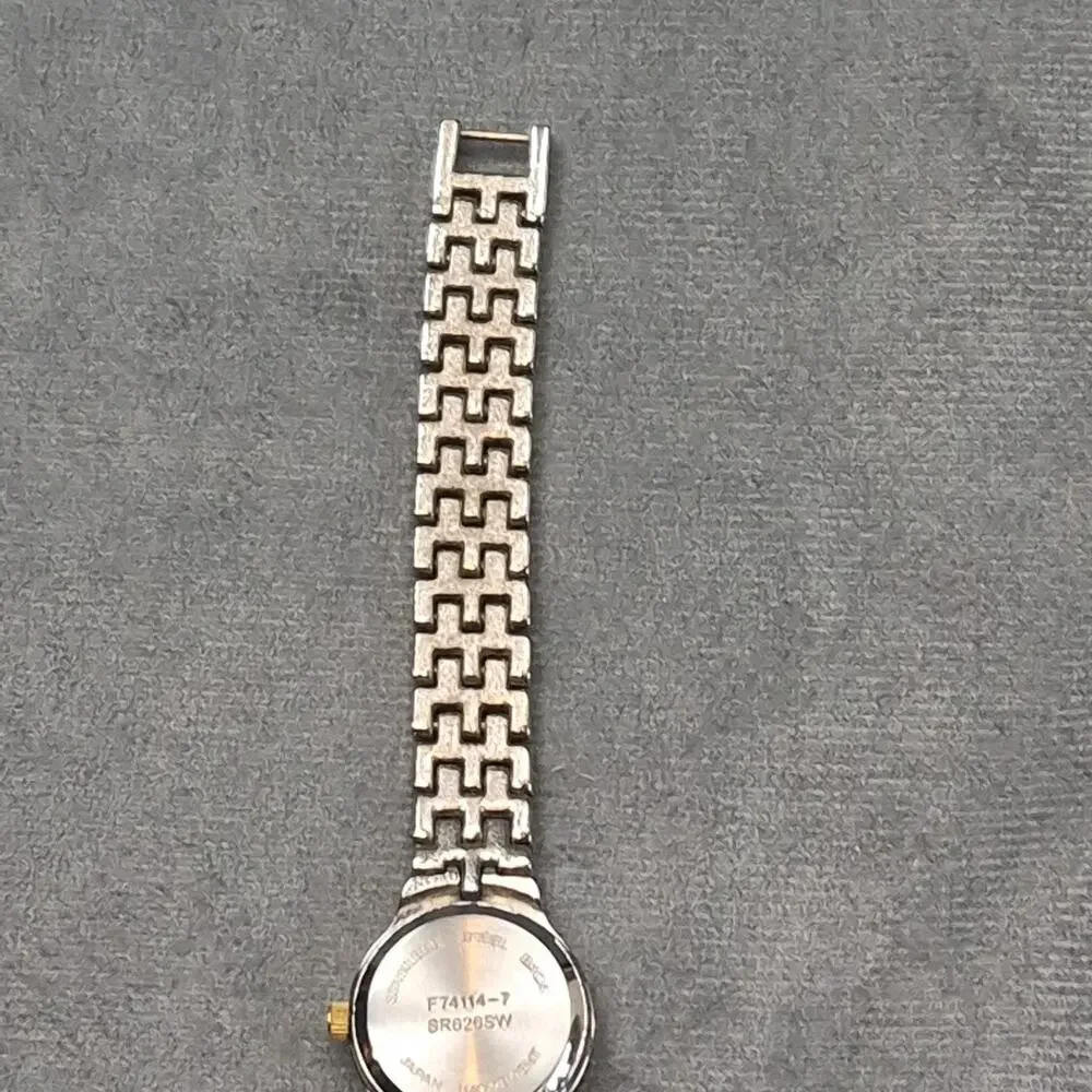 Quartz Mens Classic Gold & Silver Tone Watch F74115-7